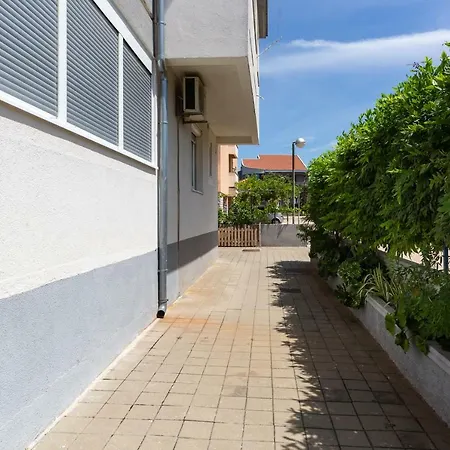Sweet Apartment